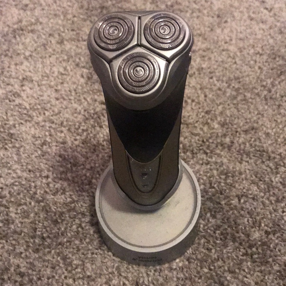 Philips Norelco Shaver